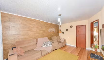 Casa com 4 quartos à venda na Rua Nicodemus Zeglin, 240, Uberaba, Curitiba, 200 m2 por R$ 480.000