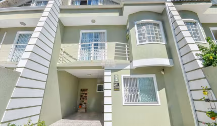 Casa com 3 quartos à venda na Rua Rodrigo de Freitas, 79, Bacacheri, Curitiba, 162 m2 por R$ 960.000