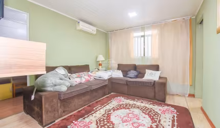 Casa com 3 quartos à venda na Rua Juarez Antônio Mattei, 676, Xaxim, Curitiba, 60 m2 por R$ 270.000