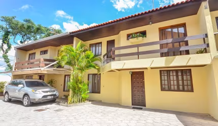 Casa em condomínio fechado com 3 quartos à venda na Rua Tenente Coronel Vilagran Cabrita, 686, Boqueirão, Curitiba, 96 m2 por R$ 480.000