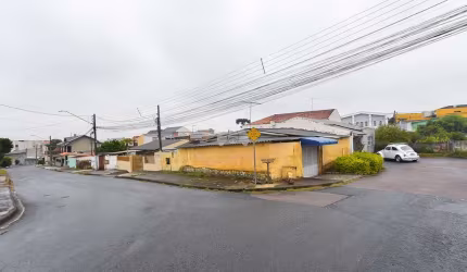 Casa com 4 quartos à venda na Rua Altamiro Bevilaqua, 26, Alto Boqueirão, Curitiba, 120 m2 por R$ 350.000