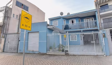 Casa com 3 quartos à venda na Rua Marte, 105, Sítio Cercado, Curitiba, 130 m2 por R$ 498.000