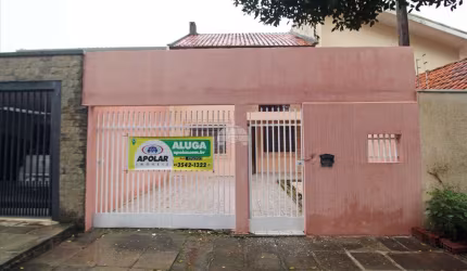 Casa com 3 quartos para alugar na Rua Gabriel Corisco Domingues, 126, Boqueirão, Curitiba, 73 m2 por R$ 2.000