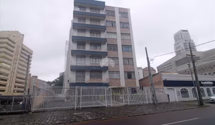 Apartamento com 3 quartos para alugar na Rua Mateus Leme, 600, São Francisco, Curitiba, 100 m2 por R$ 1.900