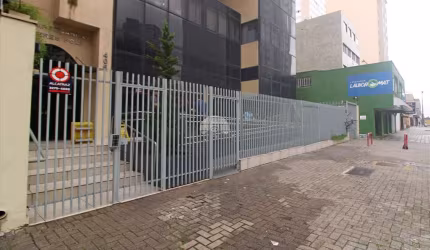 Sala comercial para alugar na Rua Alferes Poli, 405, Rebouças, Curitiba, 58 m2 por R$ 1.000