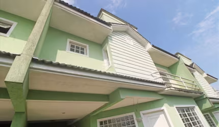 Casa em condomínio fechado com 3 quartos para alugar na Rua Rosa Mehl, 177, Uberaba, Curitiba, 140 m2 por R$ 3.300