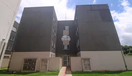 Apartamento com 2 quartos para alugar na Rua Maria Joaquina Vaz, 721, Jardim Itaqui, Campo Largo, 46 m2 por R$ 1.000