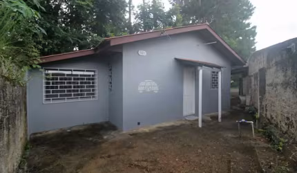 Casa com 2 quartos para alugar na Rua João Gasparini, 90, Pilarzinho, Curitiba, 50 m2 por R$ 1.200