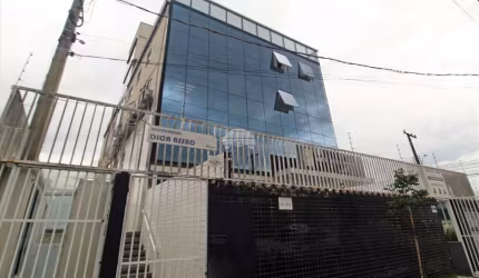 Sala comercial para alugar na Rua Antônio Bariquelo, 139, Fanny, Curitiba, 75 m2 por R$ 8.000