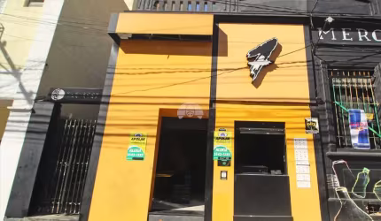Ponto comercial para alugar na Avenida Sete de Setembro, 3619, Centro, Curitiba, 75 m2 por R$ 4.000