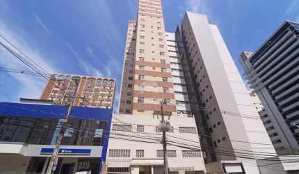 Apartamento com 2 quartos para alugar na Rua Marechal José Bernardino Bormann, 1373, Bigorrilho, Curitiba, 70 m2 por R$ 1.650