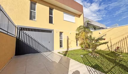Casa com 3 quartos para alugar na Rua Pedro Demeterco, 1007, Jardim das Américas, Curitiba, 218 m2 por R$ 4.500
