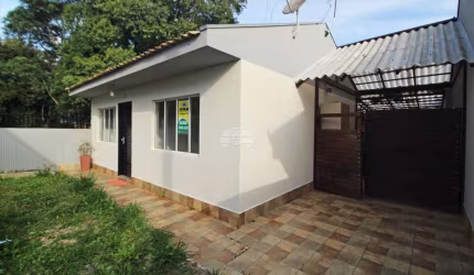 Casa em condomínio fechado com 3 quartos para alugar na Rua Frei Caneca, 159, Tanguá, Almirante Tamandaré, 65 m2 por R$ 1.700