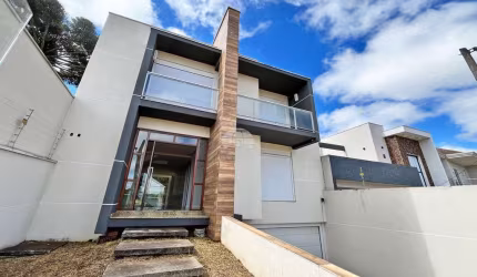 Casa com 4 quartos para alugar na Rua Milano, 246, São Braz, Curitiba, 293 m2 por R$ 8.000
