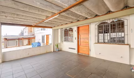 Casa com 3 quartos para alugar na Rua Rio Juruá, 804, Atuba, Curitiba, 115 m2 por R$ 2.550