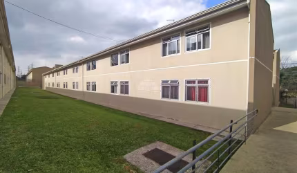 Apartamento com 3 quartos para alugar na Rua Dalila Lopes Costa, 108, Uberaba, Curitiba, 53 m2 por R$ 1.100