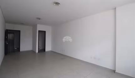Sala comercial para alugar na Rua José Loureiro, 561, Centro, Curitiba, 34 m2 por R$ 900