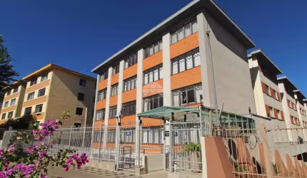 Apartamento com 2 quartos para alugar na Avenida Iguaçu, 2121, Água Verde, Curitiba, 92 m2 por R$ 1.300