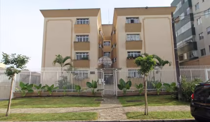 Apartamento com 3 quartos para alugar na Rua Carlos de Campos, 1145, Boa Vista, Curitiba, 122 m2 por R$ 2.100