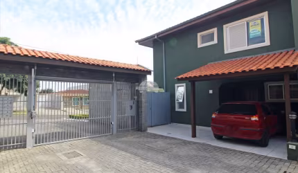 Casa em condomínio fechado com 3 quartos para alugar na Rua Professor José Nogueira dos Santos, 2035, Boqueirão, Curitiba, 92 m2 por R$ 2.600