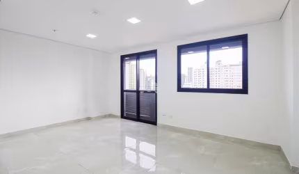 Sala comercial para alugar na Rua André de Barros, 226, Centro, Curitiba, 28 m2 por R$ 1.200