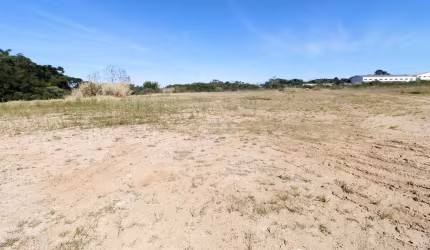 Terreno comercial para alugar na Rua Bôrtolo Pelanda, 3060, Umbará, Curitiba, 35000 m2 por R$ 35.000