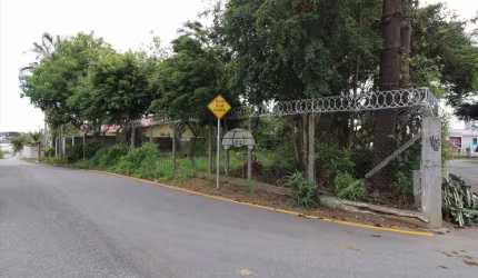 Terreno comercial para alugar na Rua Pedro Lauffer, 64, Campina do Siqueira, Curitiba, 348 m2 por R$ 3.400