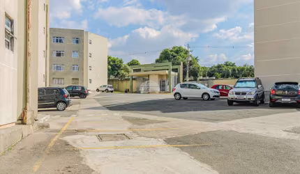 Apartamento com 3 quartos para alugar na Rua Felisbino Passos, 212, Tingui, Curitiba, 55 m2 por R$ 1.300