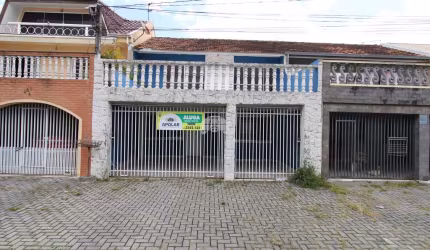 Casa com 3 quartos para alugar na Rua Capitão Antônio José, 450, Xaxim, Curitiba, 123 m2 por R$ 1.800