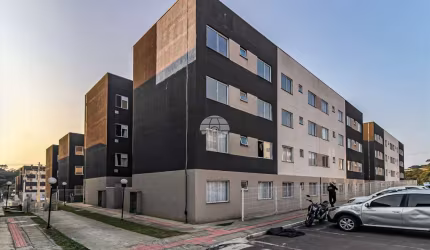 Apartamento com 2 quartos para alugar na Estrada dos Expedicionários, 4799, Bom Jesus, Campo Largo, 40 m2 por R$ 850