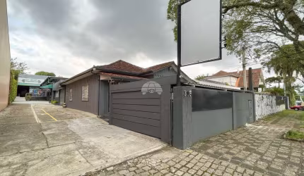 Casa para alugar na Rua Paulo Graeser Sobrinho, 305, Mercês, Curitiba, 208 m2 por R$ 4.900