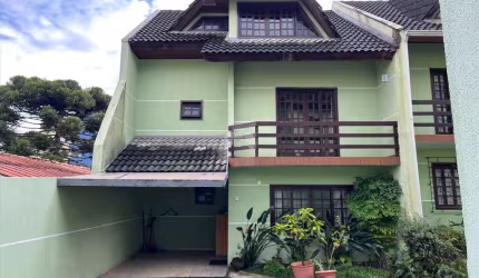 Casa com 3 quartos para alugar na Rua João Reboli, 109, Santa Cândida, Curitiba, 136 m2 por R$ 3.500