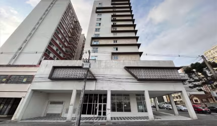 Kitnet / Stúdio para alugar na Avenida Presidente Affonso Camargo, 881, Cristo Rei, Curitiba, 28 m2 por R$ 1.350
