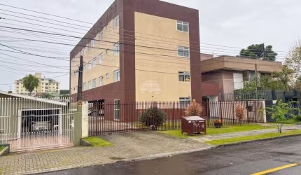 Apartamento com 3 quartos para alugar na Rua Aviador Luiz Bergmann, 348, Bacacheri, Curitiba, 101 m2 por R$ 3.100