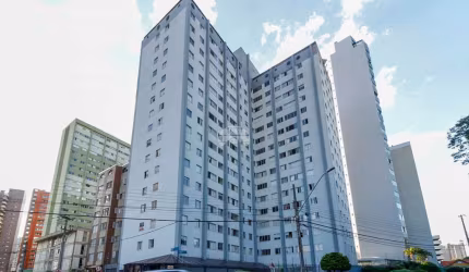 Apartamento com 3 quartos para alugar na Rua Brasílio Itiberê, 4270, Água Verde, Curitiba, 72 m2 por R$ 2.300