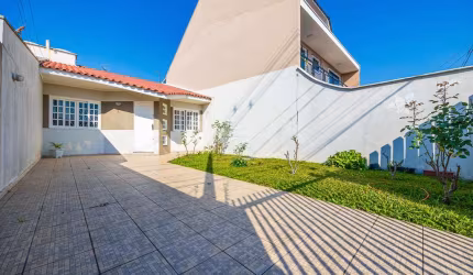 Casa com 3 quartos à venda na Rua Antônio Moro, 879, Costeira, São José dos Pinhais, 65 m2 por R$ 450.000