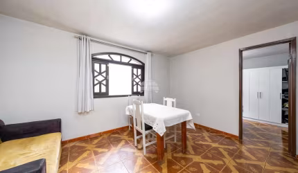 Casa com 2 quartos à venda na Rua Alcebíades Affonso Guimarães, 25, Águas Claras, Campo Largo, 90 m2 por R$ 400.000