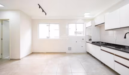 Apartamento com 2 quartos à venda na Rua Reinaldo Gadens, 1022, Jardim Iruama, Campo Largo, 43 m2 por R$ 149.900