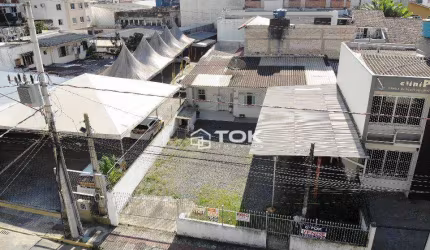 Terreno bem localizado, residencial ou comercial, no Centro de Itajaí SC