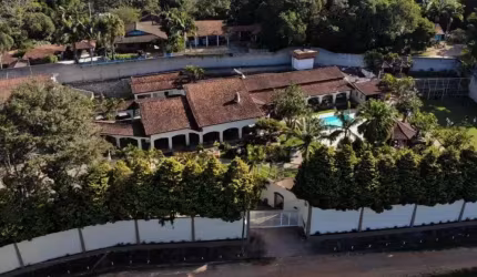 Chácara com 4 dormitórios à venda, 3762 m² por R$ 1.800.000,00 - Parque Realeza - Cotia/SP
