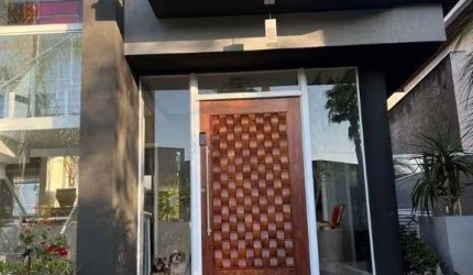 Casa com 3 dormitórios à venda, 258 m² por R$ 2.000.000,00 - Suru - Santana de Parnaíba/SP