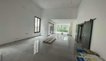 Casa com 3 dormitórios à venda, 350 m² por R$ 3.900.000,00 - Jardim do Golf I - Jandira/SP