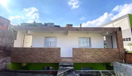 Casa com 2 dormitórios à venda, 75 m² por R$ 870.000,00 - Vila São Silvestre - Barueri/SP