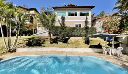Casa com 5 dormitórios à venda, 400 m² por R$ 2.580.000,00 - Jardim do Golf I - Jandira/SP