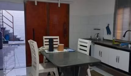 Sobrado com 2 dormitórios à venda, 209 m² por R$ 677.000,00 - Jardim do Líbano - Barueri/SP