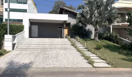 Casa com 2 quartos - Jardim do Golf I - Jandira/SP
