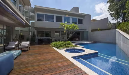 Casa com 4 quartos - Tamboré - Barueri/SP