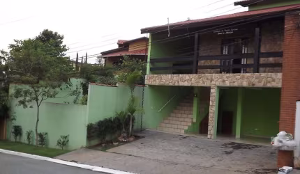 Casa com 2 dormitórios à venda, 300 m² por R$ 1.200.000,00 - Parque Nova Jandira - Jandira/SP