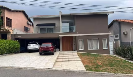 Casa com 4 quartos  - Alphaville - Santana de Parnaíba/SP