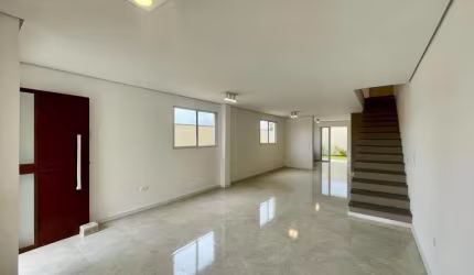 Casa com 3 Quartos - Jaguari - Santana de Parnaíba/SP